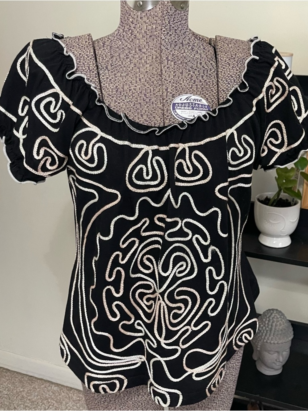 Black Short-Sleeve Embroidered Square-Neck Blouse